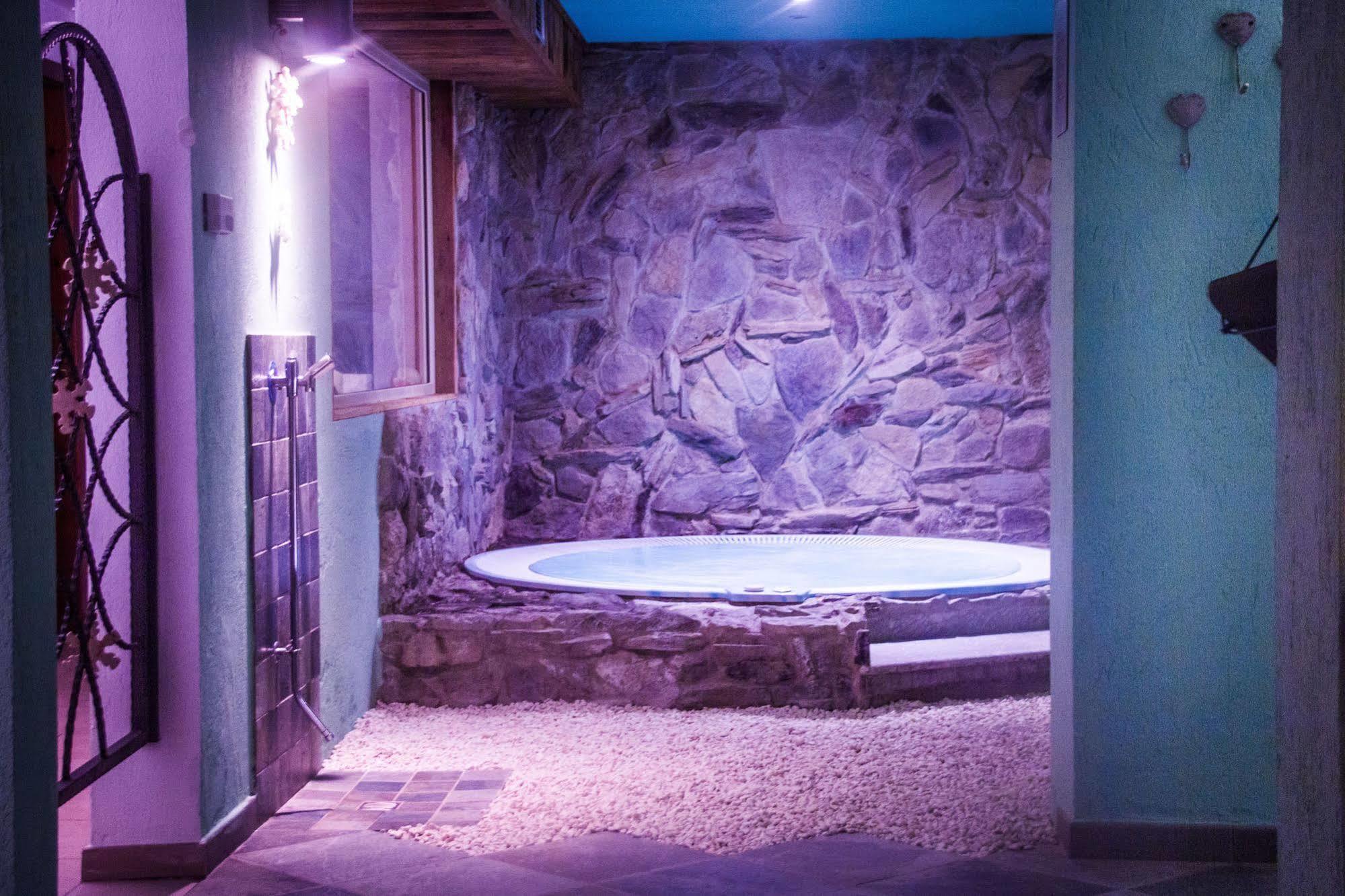 Hotel Ellex Eco 3*